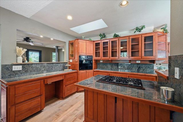 12835 Rodriguez Ct, Grass Valley, CA 95945