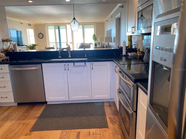 2675 GULF OF MEXICO DRIVE 302, Longboat Key, FL 34228