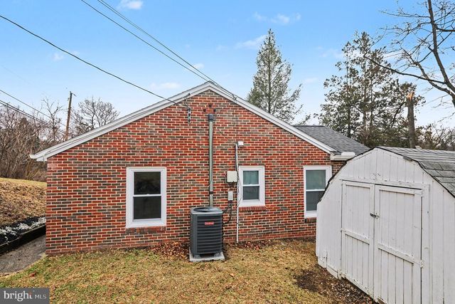 3209 PRINCE ST, Harrisburg, PA 17111