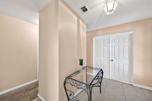 8219 N San Pablo Avenue, Fresno, CA 93711