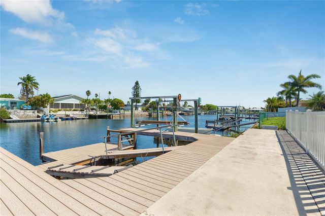 3505 SEAWAY DRIVE, New Port Richey, FL 34652