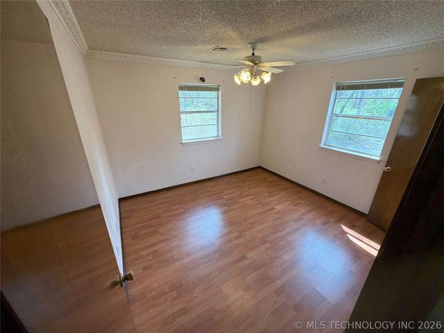 6311 E 81 Street N, Fort Gibson, OK 74434