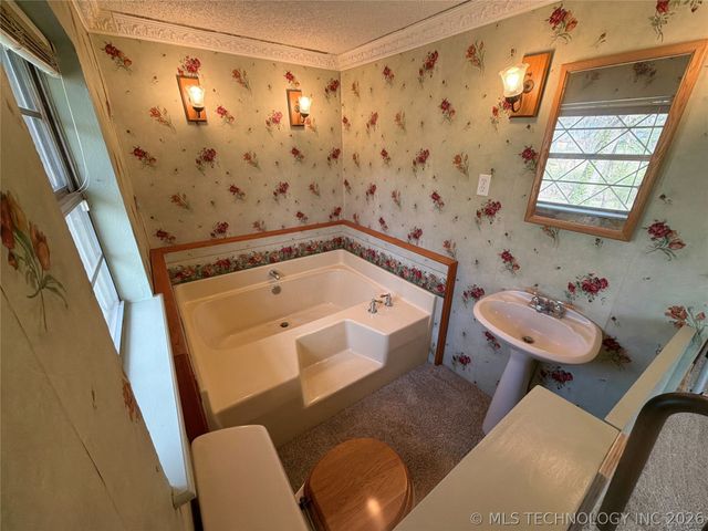 6311 E 81 Street N, Fort Gibson, OK 74434