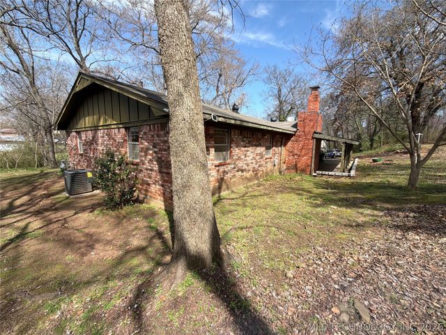 6311 E 81 Street N, Fort Gibson, OK 74434