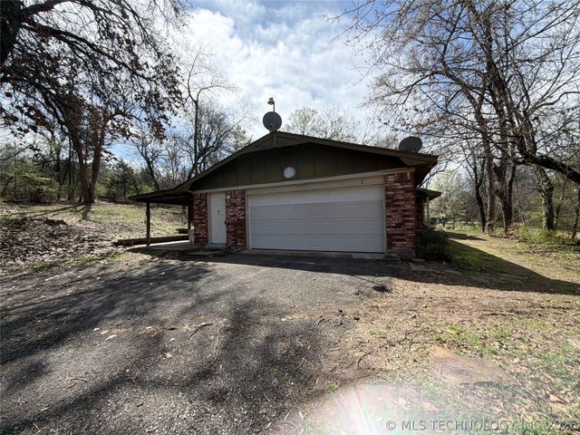 6311 E 81 Street N, Fort Gibson, OK 74434