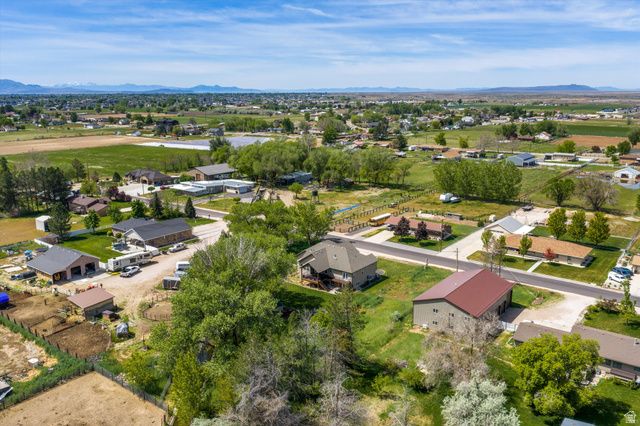 2652 S 4150 W, Taylor, UT 84401