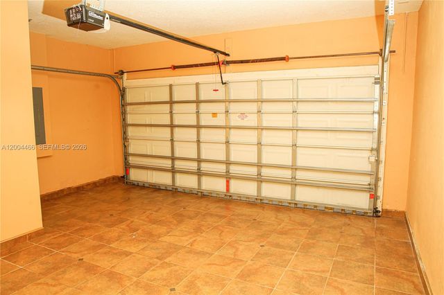 3488 NE 1st St 3488, Homestead, FL 33033