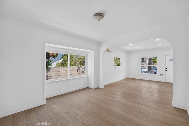 1567 Elm, Long Beach, CA 90813