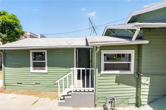 1567 Elm, Long Beach, CA 90813