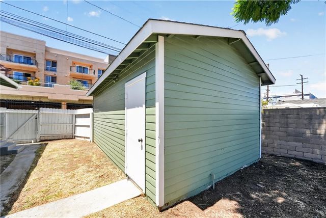 1567 Elm, Long Beach, CA 90813