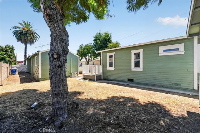1567 Elm, Long Beach, CA 90813