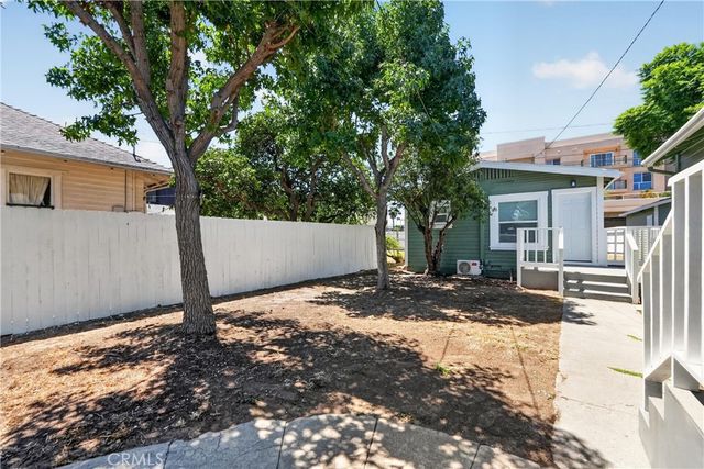 1567 Elm, Long Beach, CA 90813