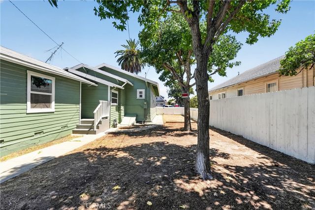 1567 Elm, Long Beach, CA 90813