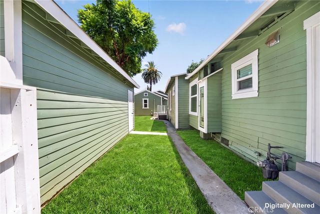 1567 Elm, Long Beach, CA 90813