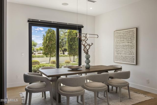 6602 E Cholla Street, Scottsdale, AZ 85254