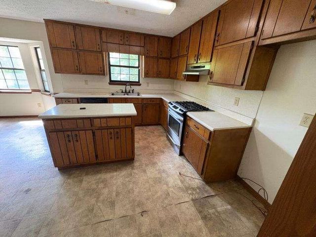8198 Tupelo Trail, Jonesboro, GA 30236