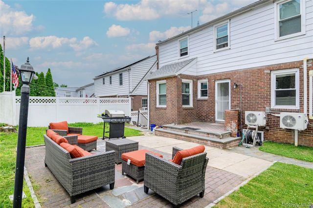 106 Dunwoodie Street, Yonkers, NY 10704