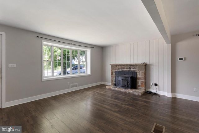 209 GARDEN RD, Baltimore, MD 21286