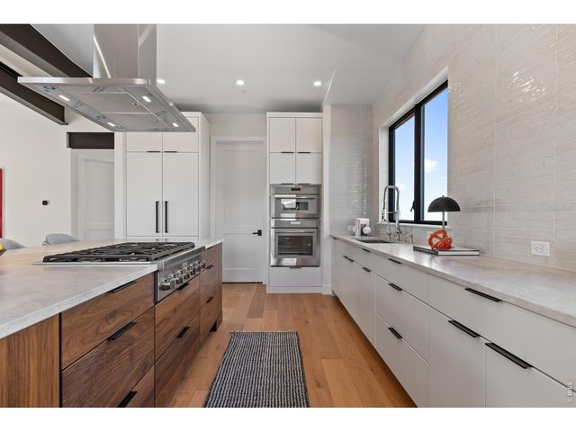 9578 Mountain Ridge Dr, Boulder, CO 80302