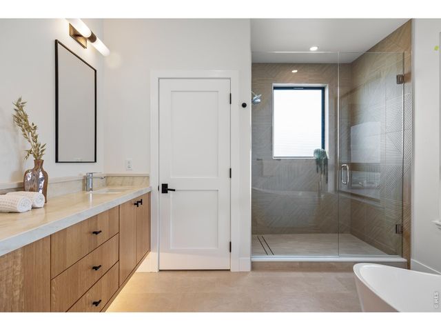 9578 Mountain Ridge Dr, Boulder, CO 80302