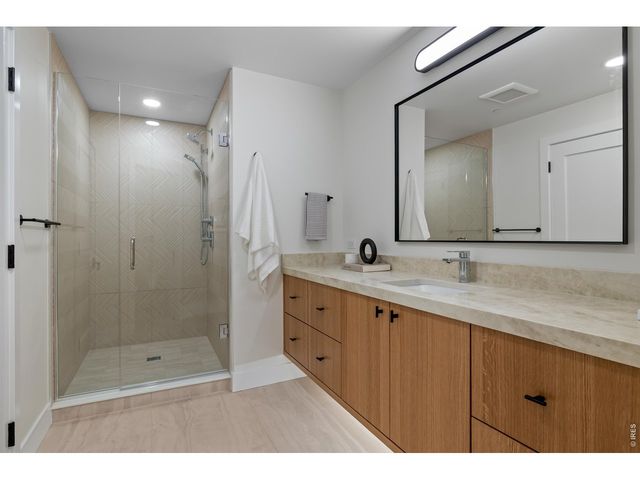 9578 Mountain Ridge Dr, Boulder, CO 80302