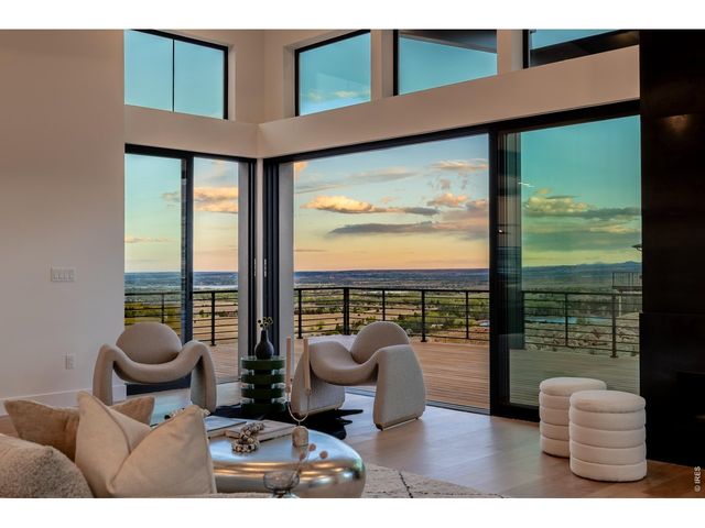 9578 Mountain Ridge Dr, Boulder, CO 80302