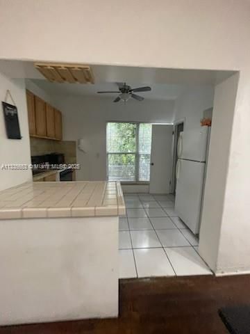 2811 Indian Creek Dr, Miami Beach, FL 33140