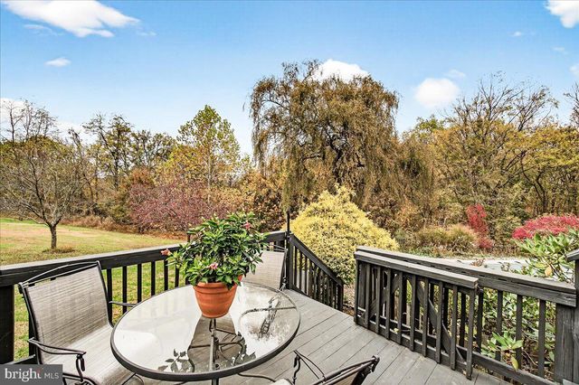 2634 POINT OF ROCKS RD, Knoxville, MD 21758