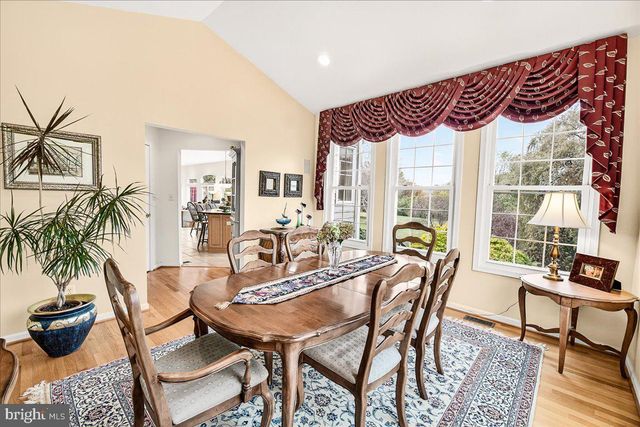 2634 POINT OF ROCKS RD, Knoxville, MD 21758