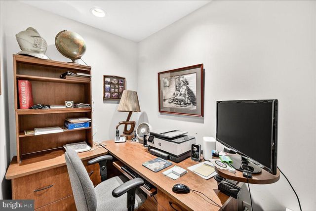 2634 POINT OF ROCKS RD, Knoxville, MD 21758