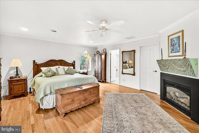 2634 POINT OF ROCKS RD, Knoxville, MD 21758