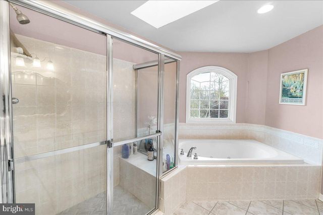 2634 POINT OF ROCKS RD, Knoxville, MD 21758