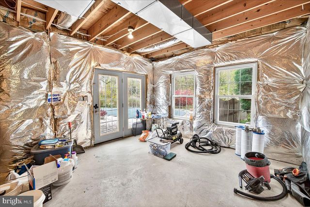 2634 POINT OF ROCKS RD, Knoxville, MD 21758