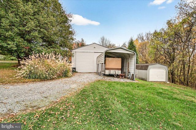 2634 POINT OF ROCKS RD, Knoxville, MD 21758