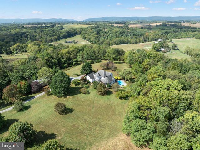 2634 POINT OF ROCKS RD, Knoxville, MD 21758