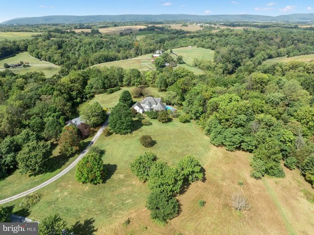 2634 POINT OF ROCKS RD, Knoxville, MD 21758