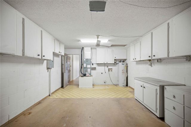 5033 SE 109TH PLACE, Belleview, FL 34420