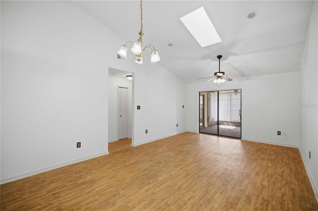 5033 SE 109TH PLACE, Belleview, FL 34420