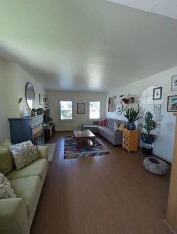 640 Park Street, Salinas, CA 93901