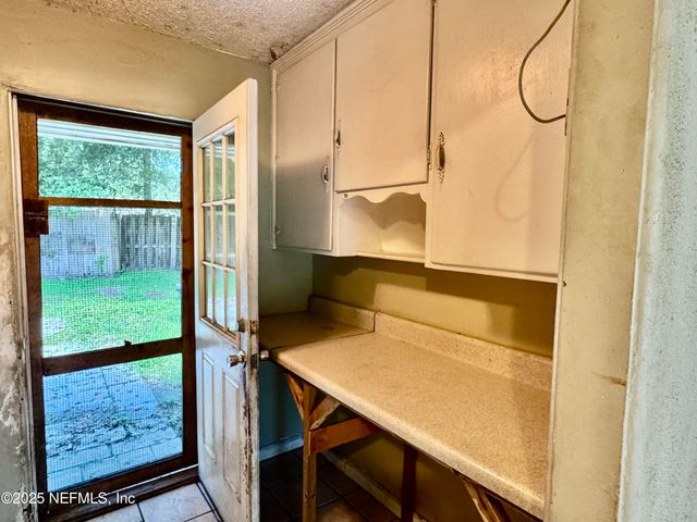 2545 LAMEE Lane, Jacksonville, FL 32207