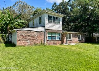 2545 LAMEE Lane, Jacksonville, FL 32207