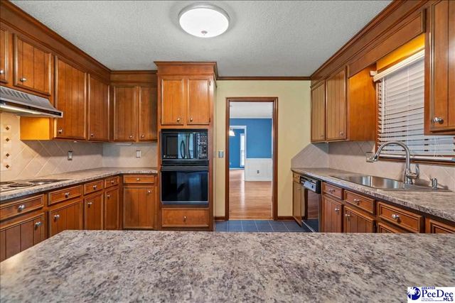 2105 Damon Dr., Florence, SC 29501