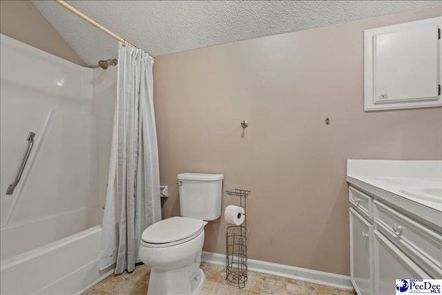 2105 Damon Dr., Florence, SC 29501