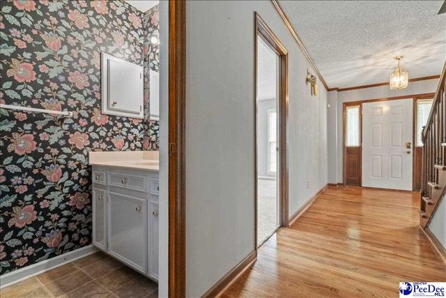 2105 Damon Dr., Florence, SC 29501