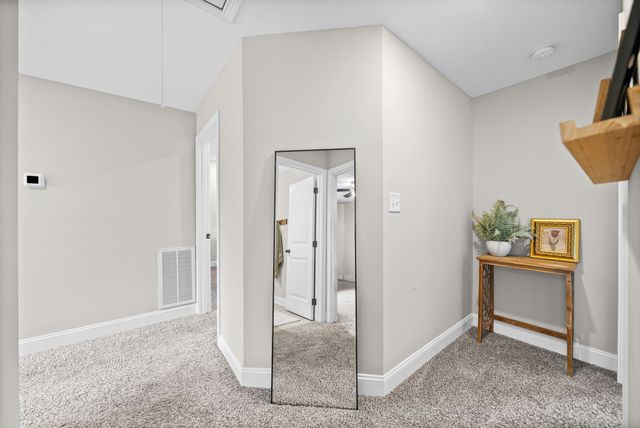 1140 Racker Dr, Clarksville, TN 37043