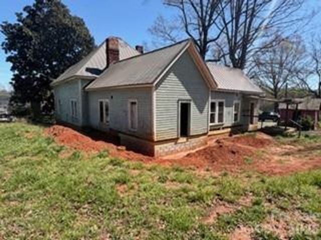 2231 US 221 Highway N, Rutherfordton, NC 28139