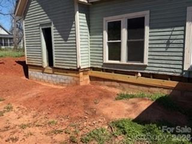 2231 US 221 Highway N, Rutherfordton, NC 28139
