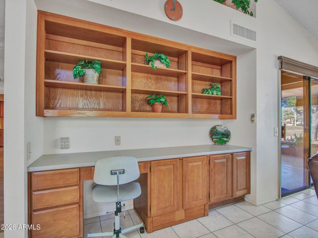 13714 W GREENVIEW Drive, Sun City West, AZ 85375