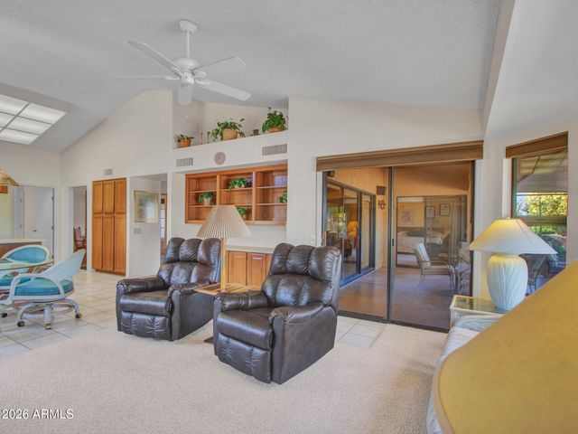 13714 W GREENVIEW Drive, Sun City West, AZ 85375