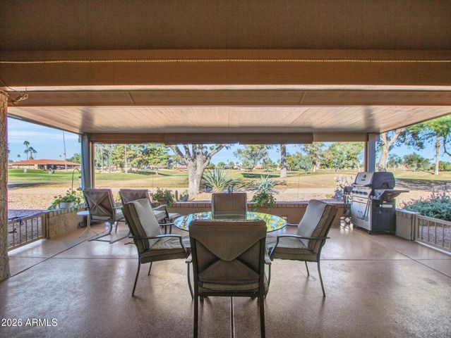 13714 W GREENVIEW Drive, Sun City West, AZ 85375